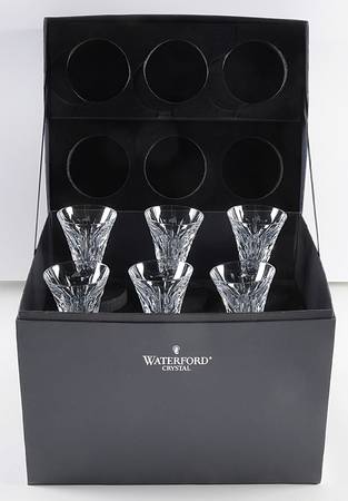 Lismore (Set of 6) Toasting Fluted Champagne