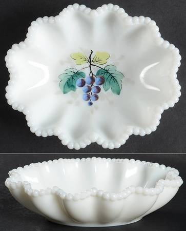 Beaded Edge Fruit 6" Oval Bowl