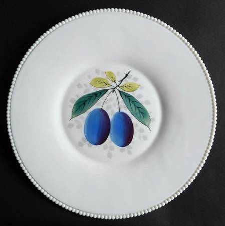Beaded Edge Fruit 14" Torte Plate