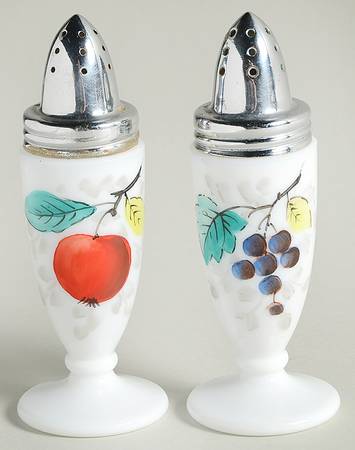 Beaded Edge Fruit Footed Shaker Set & Metal Lids