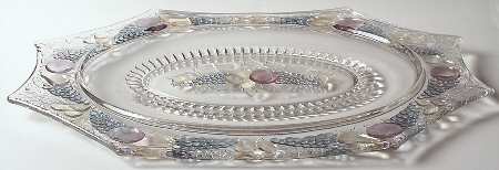 Della Robbia Flashed 16" Oval Platter