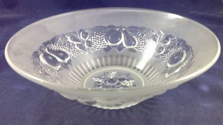 Della Robbia Clear (Frosted Rim and Stem) 11" Belled Bowl