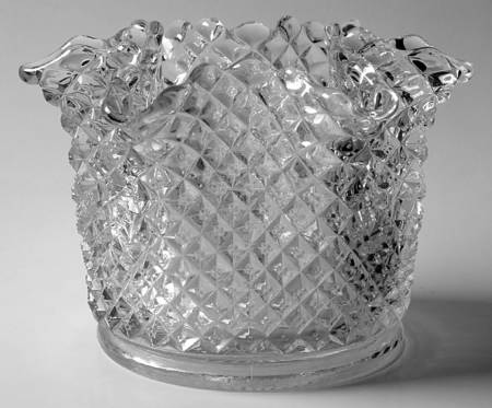 English Hobnail Clear (Round Base) 6" Round Crimped Bowl