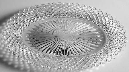 English Hobnail Clear (Round Base) 9" Oval Platter