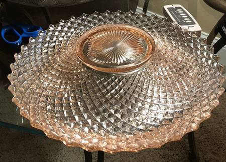 English Hobnail Pink (Round Foot) 12" Rolled Edge Bowl