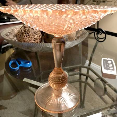English Hobnail Pink (Round Foot) Round Compote (Height X Width)