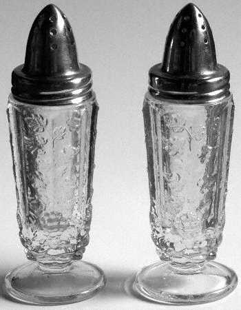 Paneled Grape Clear Footed Shaker Set & Metal Lids