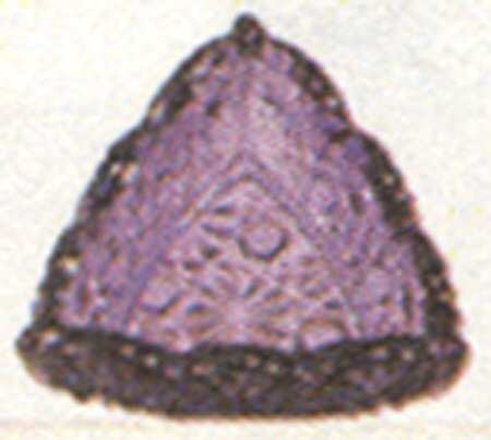Daisy and Button Amethyst Individual Triangular Salt Dip