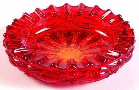 Eyewinker Ruby 4" Ashtray