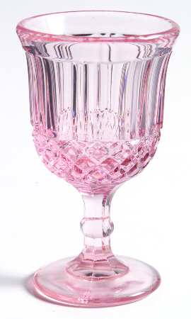 Sawtooth Pink Wine Glass