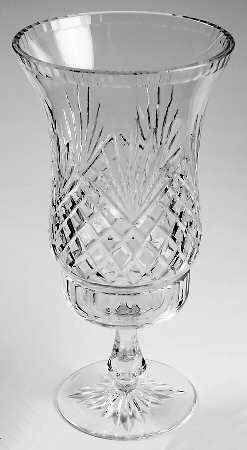 Majesty Hurricane Lamp & Globe