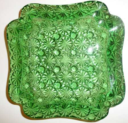 Daisy and Button Green Ashtray