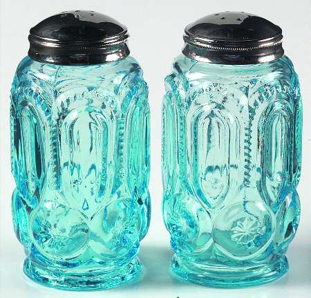 Moon and Star-Light Blue Shaker Set w/Metal Lids
