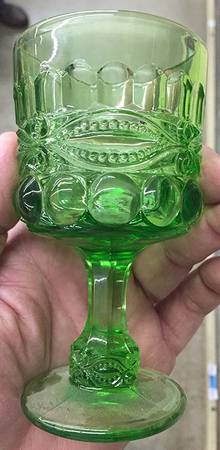 Eyewinker Green Wine Glass