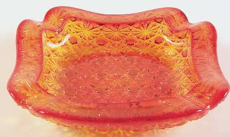 Daisy and Button Amberina 6" Ashtray