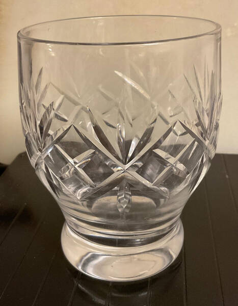 WEC11 Footed Tumbler