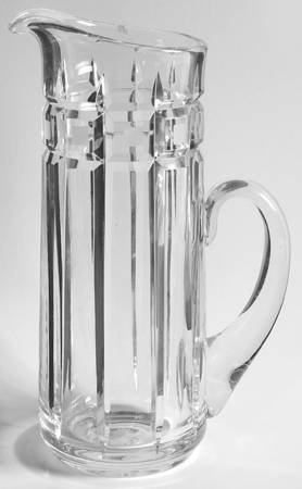 Quadrata Martini Pitcher