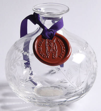 Fern Round Perfume Bottle No Stopper