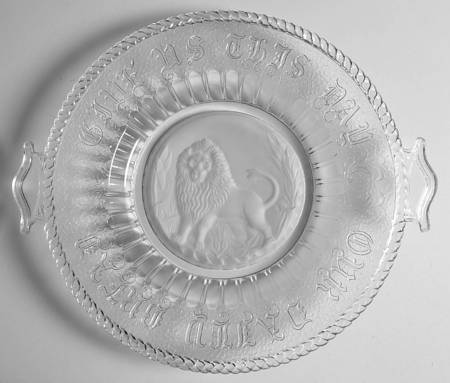 Lion 10" Handled Tray