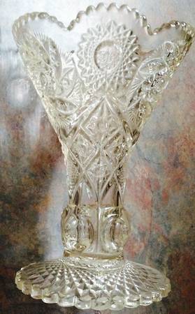 Buzz Star Clear 7" Flower Vase