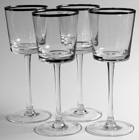 Luster Oyster Wine - Set of 4