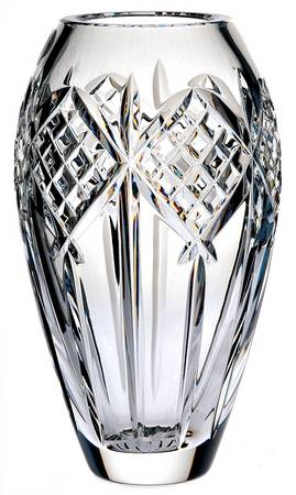 Grainne 9" Flower Vase