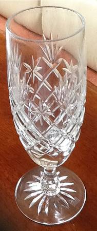 WET16 Fluted Champagne