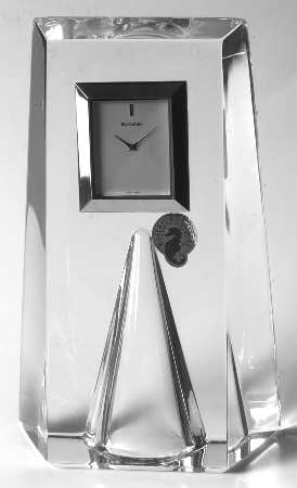 Spire Quartz Clock