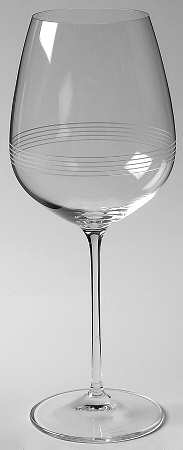 Pouring Point Bordeaux Wine