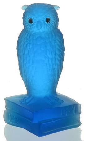 Animals & Figurines #OOB-1/10 Owl on Books