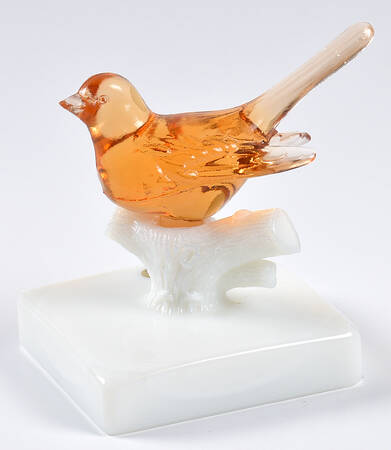 Animals & Figurines #WR-2 Wren Bird on White Perch