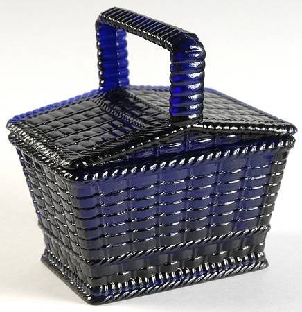 Animals & Figurines 5" Rectangular Basket & Lid