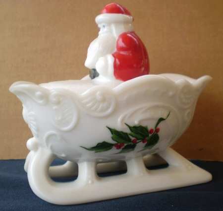 Animals & Figurines #1872 Santa on Sleigh