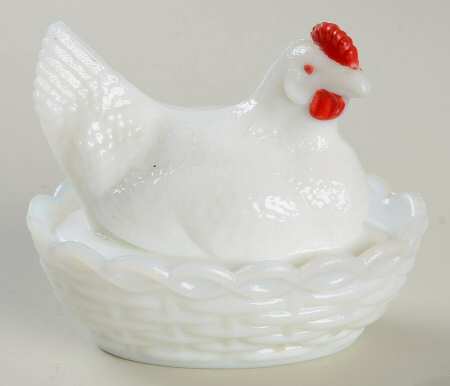 Animals & Figurines Hen on Nest