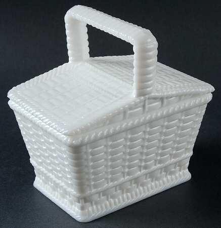 Animals & Figurines 5" Rectangular Basket & Lid