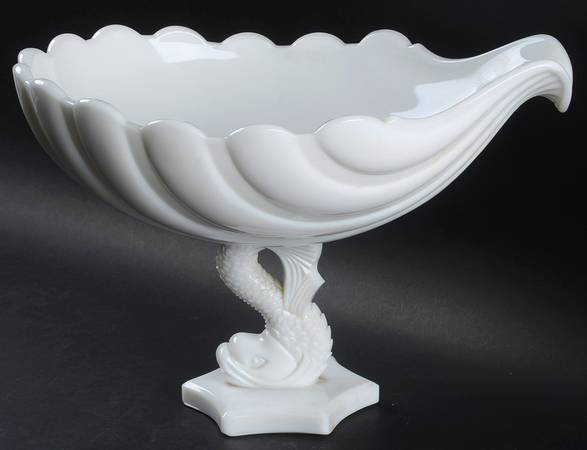 Animals & Figurines #DP-6 12" Shell Bowl on Dolphin Base