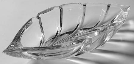 Palma 9" Leaf Dish