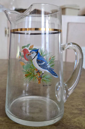 American Songbirds 80 Oz Ice Lip Pitcher