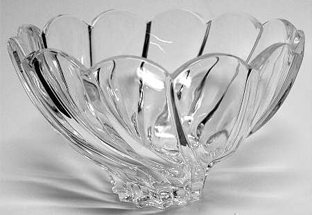 Windflower 9" Round Bowl