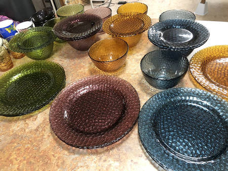 Honeycomb Dinner Plate