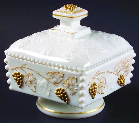 Paneled Grape Milk Glass (Gold Accents, 915) Beaded Honey Dish & Lid