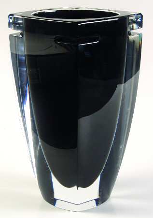 Metra 9" Flower Vase