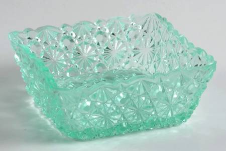 Daisy and Button Light Green Sauce Dish