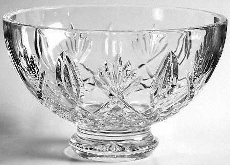 1367 7" Footed Round Bowl