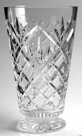 Innisfree 10" Flower Vase