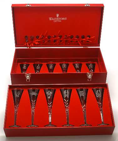 Twelve Days of Christmas Ruby 12 Piece Flute Set with Charms & Wood Case