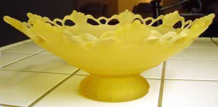 Ring and Petal Yellow Mist by Westmoreland
