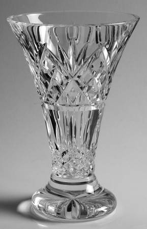 Vases and Urns 8" Flower Vase