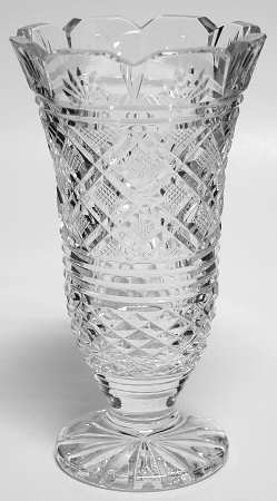 Vases and Urns 8" Flower Vase