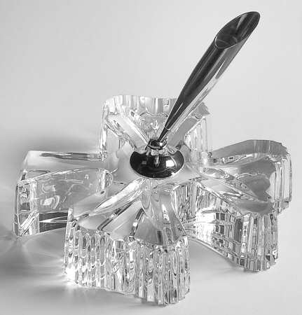 Desk Sets Shamrock Shape Pen Holder